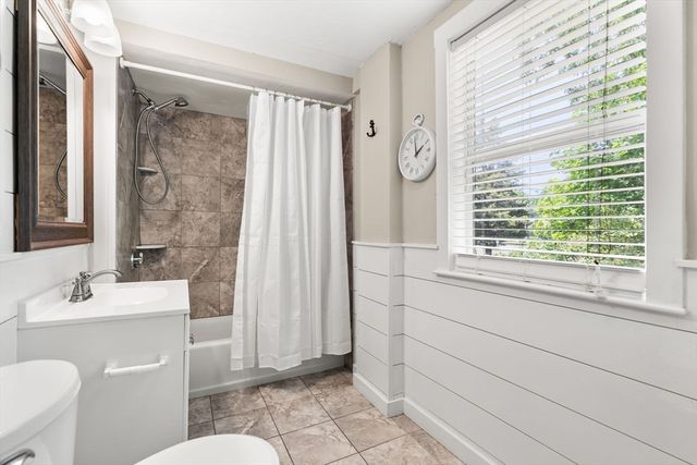 96 Forest St, Pembroke, MA 02359