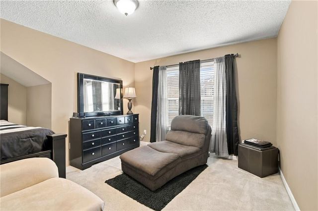 8098 Green Garden Drive, Riverdale, GA 30296