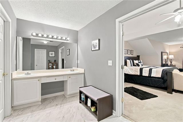 8098 Green Garden Drive, Riverdale, GA 30296