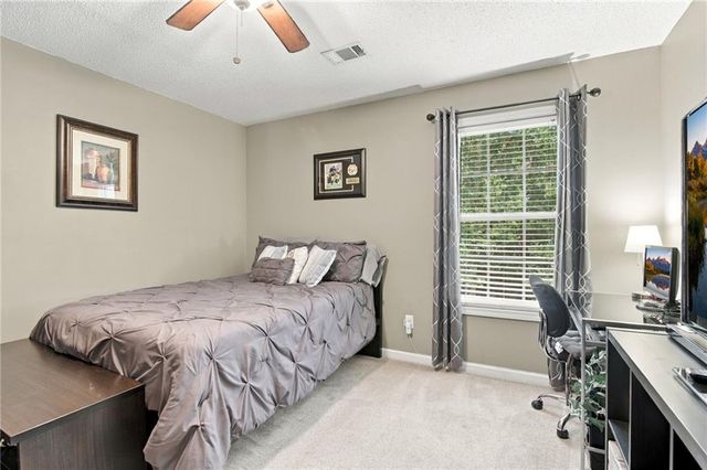 8098 Green Garden Drive, Riverdale, GA 30296