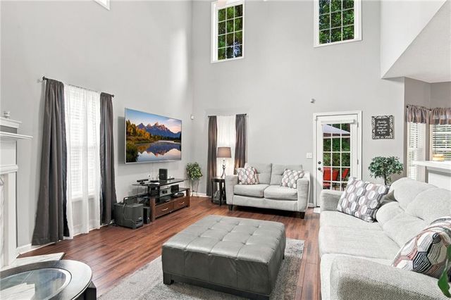 8098 Green Garden Drive, Riverdale, GA 30296