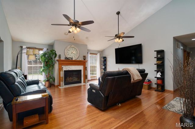 117 Callaway Court, O'fallon, IL 62269