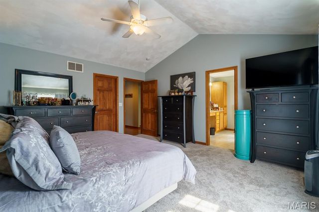 117 Callaway Court, O'fallon, IL 62269