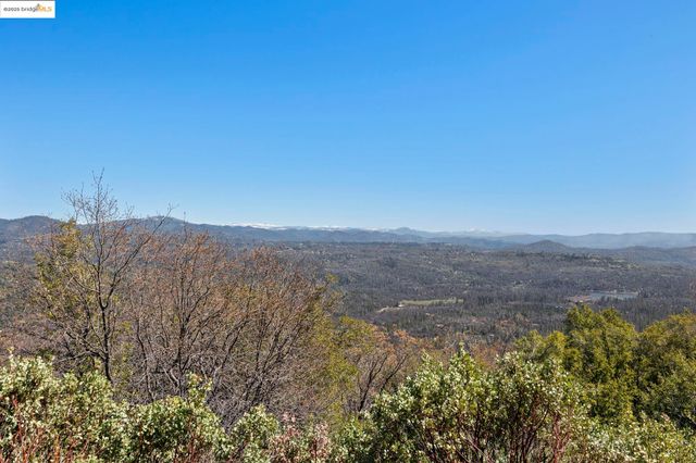 22656 Ridgemont Dr, Sonora, CA 95370