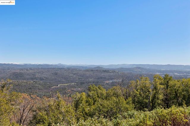 22656 Ridgemont Dr, Sonora, CA 95370