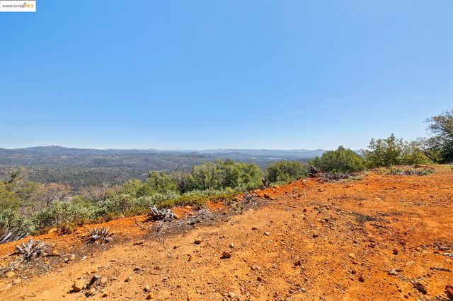 22656 Ridgemont Dr, Sonora, CA 95370