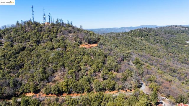 22656 Ridgemont Dr, Sonora, CA 95370