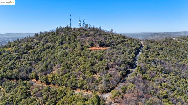 22656 Ridgemont Dr, Sonora, CA 95370