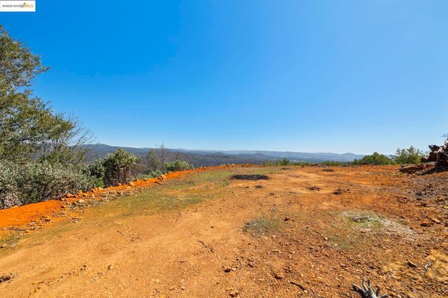 22656 Ridgemont Dr, Sonora, CA 95370