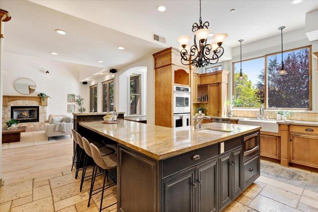 516 Grace Way, Scotts Valley, CA 95066