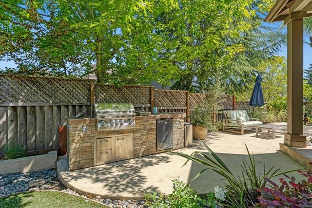 516 Grace Way, Scotts Valley, CA 95066