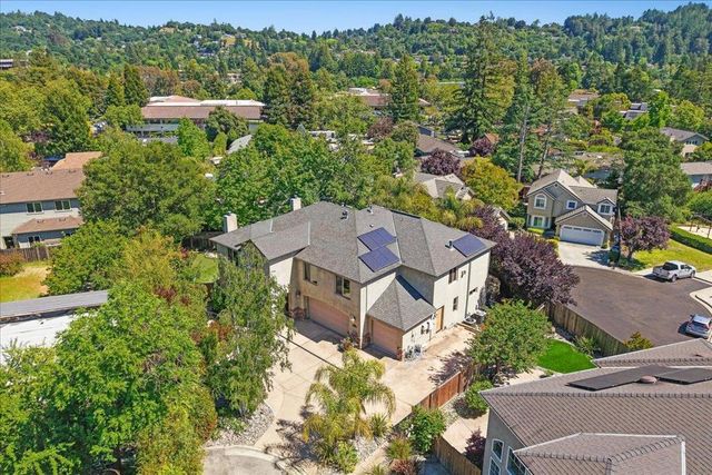 516 Grace Way, Scotts Valley, CA 95066