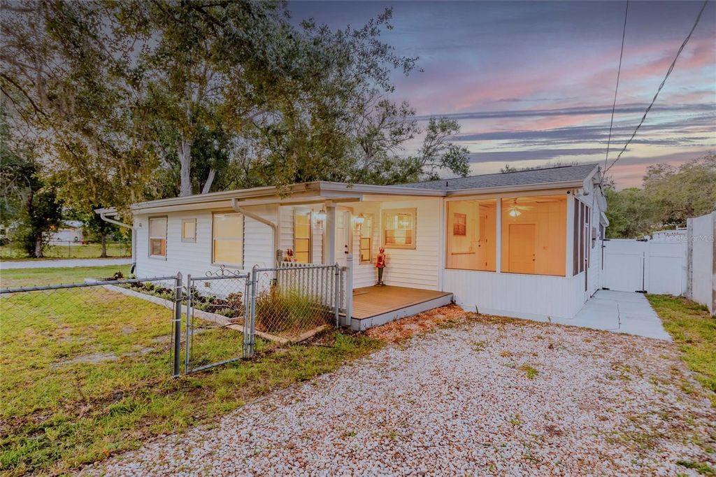 3323 58TH AVENUE E, Bradenton, FL 34203