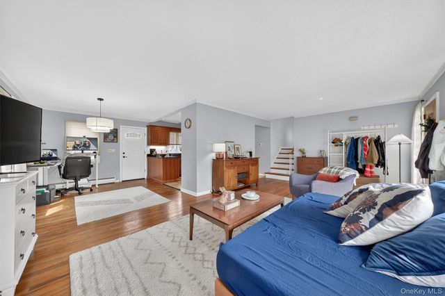 274 Morgan Hill Road, Hurley, NY 12443