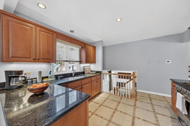 274 Morgan Hill Road, Hurley, NY 12443