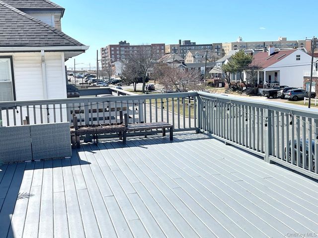 128 Roosevelt Boulevard, Long Beach, NY 11561
