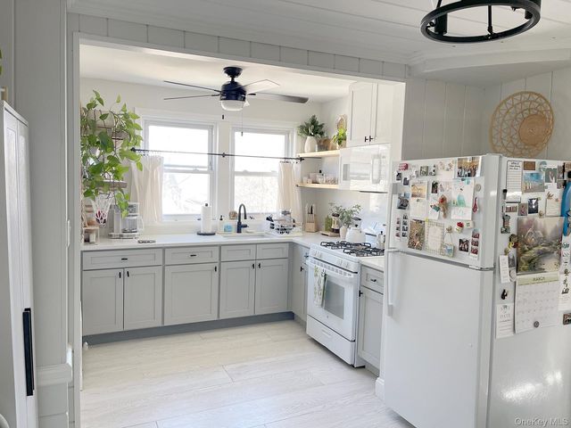 128 Roosevelt Boulevard, Long Beach, NY 11561