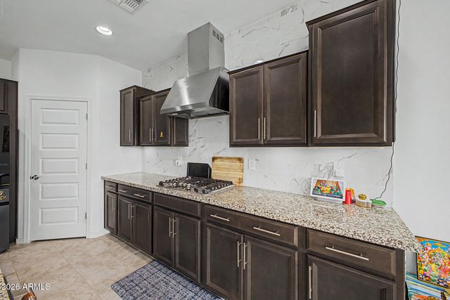 9015 W OREGON Avenue, Glendale, AZ 85305