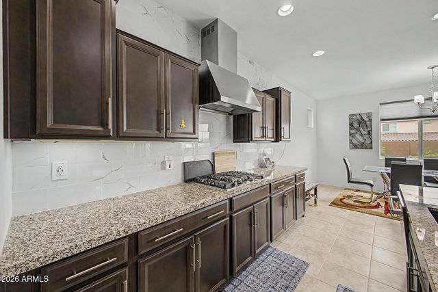 9015 W OREGON Avenue, Glendale, AZ 85305