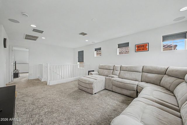9015 W OREGON Avenue, Glendale, AZ 85305