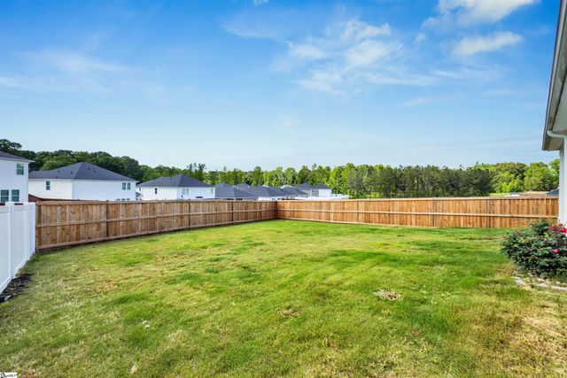 138 Layken Drive, Fountain Inn, SC 29644