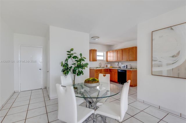1300 Lincoln Road B802, Miami Beach, FL 33139