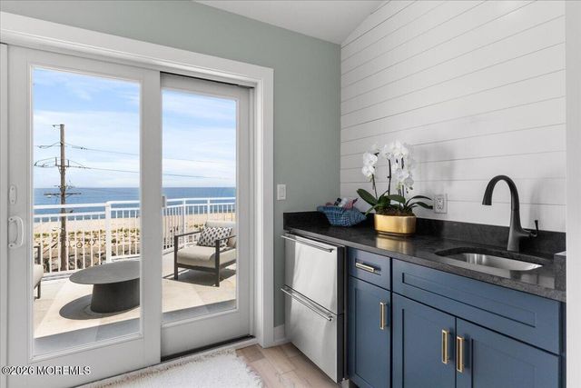150 Ocean Avenue 21, Sea Bright, NJ 07760