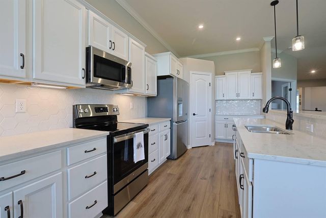 7673 Devonshire Drive, Alexandria, KY 41001