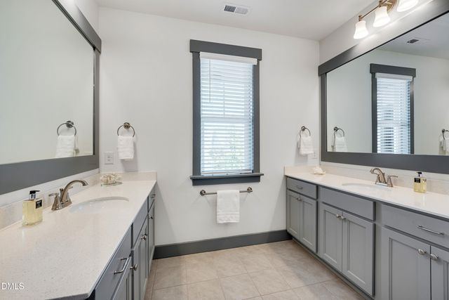 260 Quarter Gate Trace, Chapel Hill, NC 27516