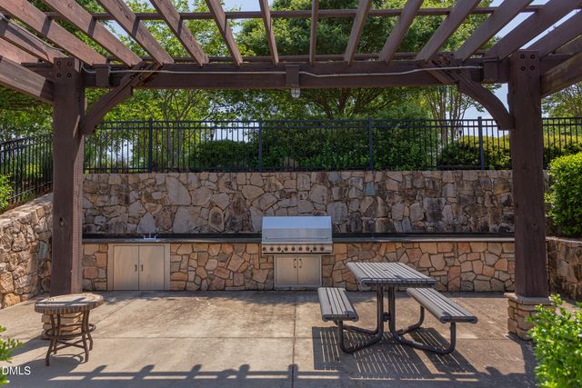 260 Quarter Gate Trace, Chapel Hill, NC 27516