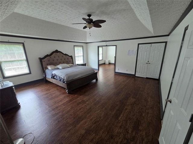 10208 Hemlock Way, Jonesboro, GA 30238