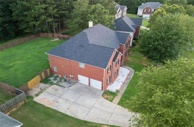 10208 Hemlock Way, Jonesboro, GA 30238