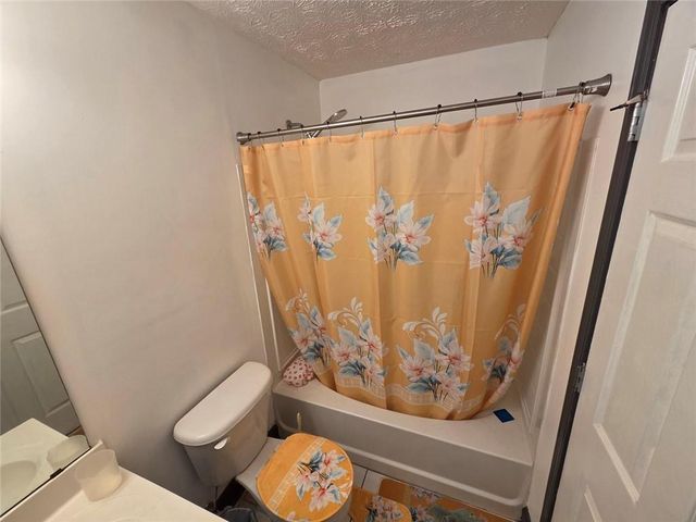10208 Hemlock Way, Jonesboro, GA 30238