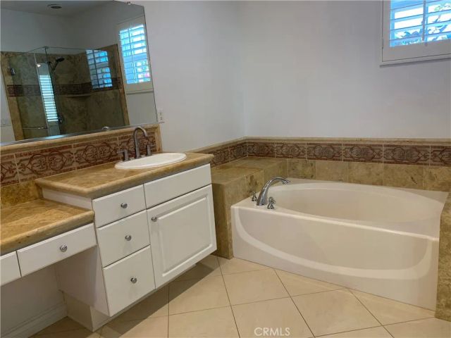 11526 Autumn Glen Court, Northridge, CA 91326