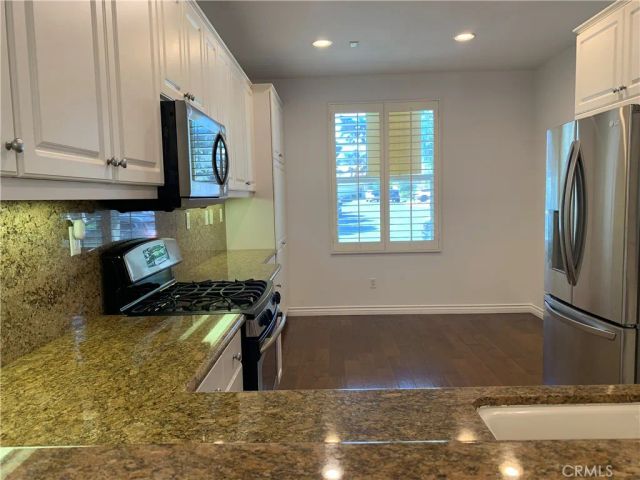 11526 Autumn Glen Court, Northridge, CA 91326
