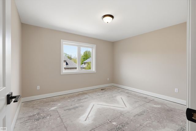 54679 White Pine Lane, Shelby Twp, MI 48315