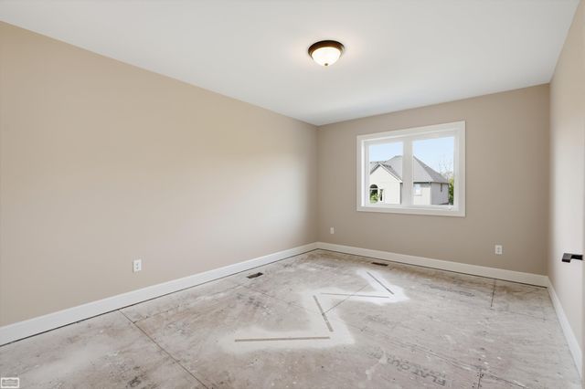 54679 White Pine Lane, Shelby Twp, MI 48315