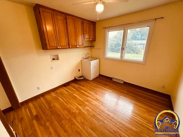 2736 SW Osborn RD, Topeka, KS 66614