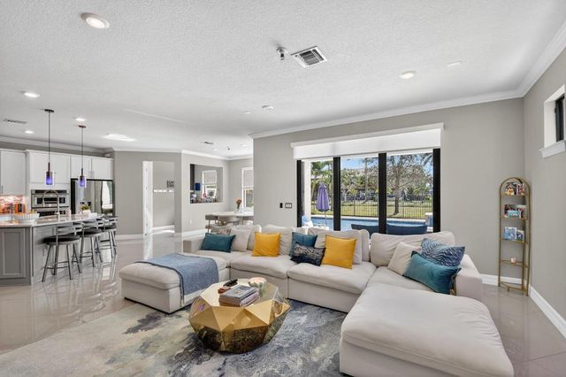 8239 Hanoverian Drive, Lake Worth, FL 33467