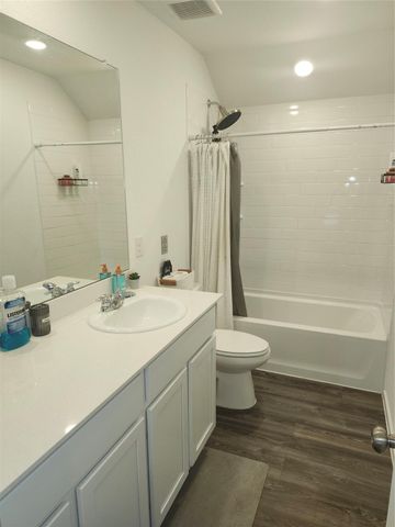 2643 Olivine Stone Drive, Rosenberg, TX 77469