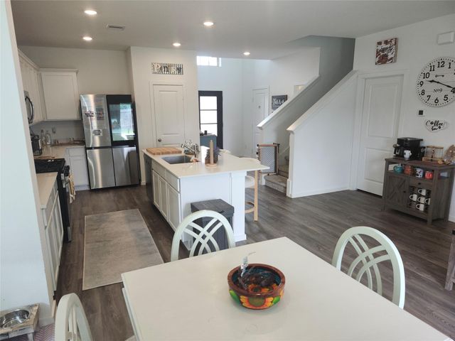 2643 Olivine Stone Drive, Rosenberg, TX 77469