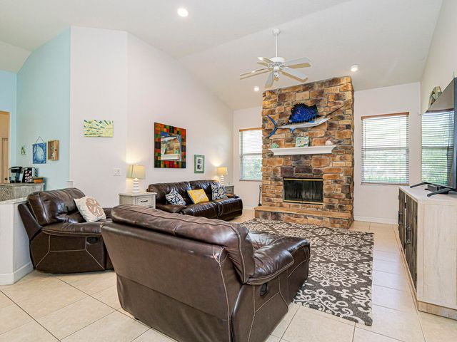 6489 53rd Circle, Vero Beach, FL 32967