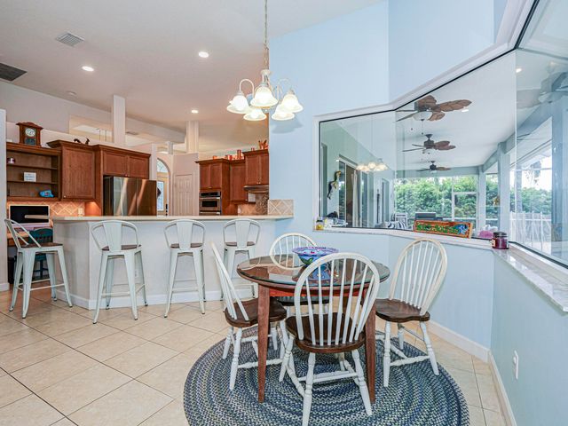 6489 53rd Circle, Vero Beach, FL 32967