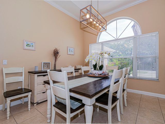 6489 53rd Circle, Vero Beach, FL 32967