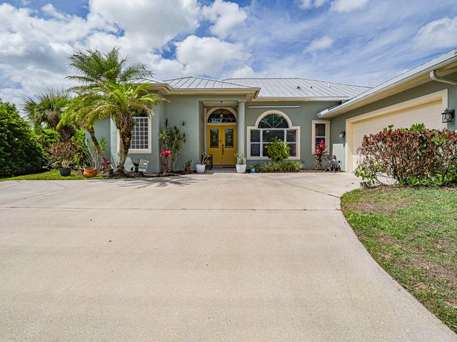6489 53rd Circle, Vero Beach, FL 32967