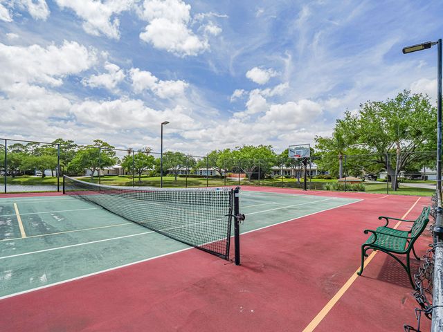 6489 53rd Circle, Vero Beach, FL 32967