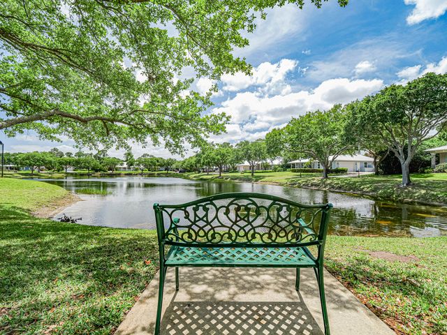 6489 53rd Circle, Vero Beach, FL 32967