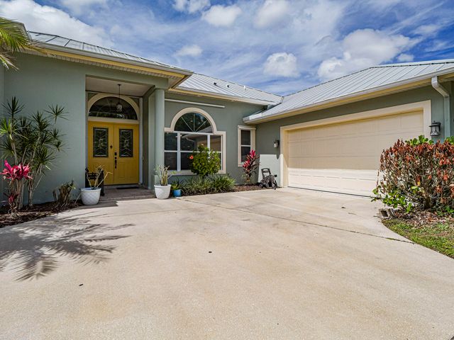6489 53rd Circle, Vero Beach, FL 32967