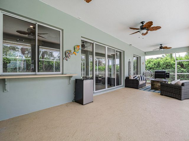 6489 53rd Circle, Vero Beach, FL 32967