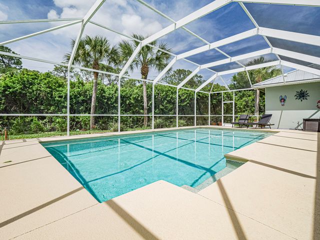 6489 53rd Circle, Vero Beach, FL 32967